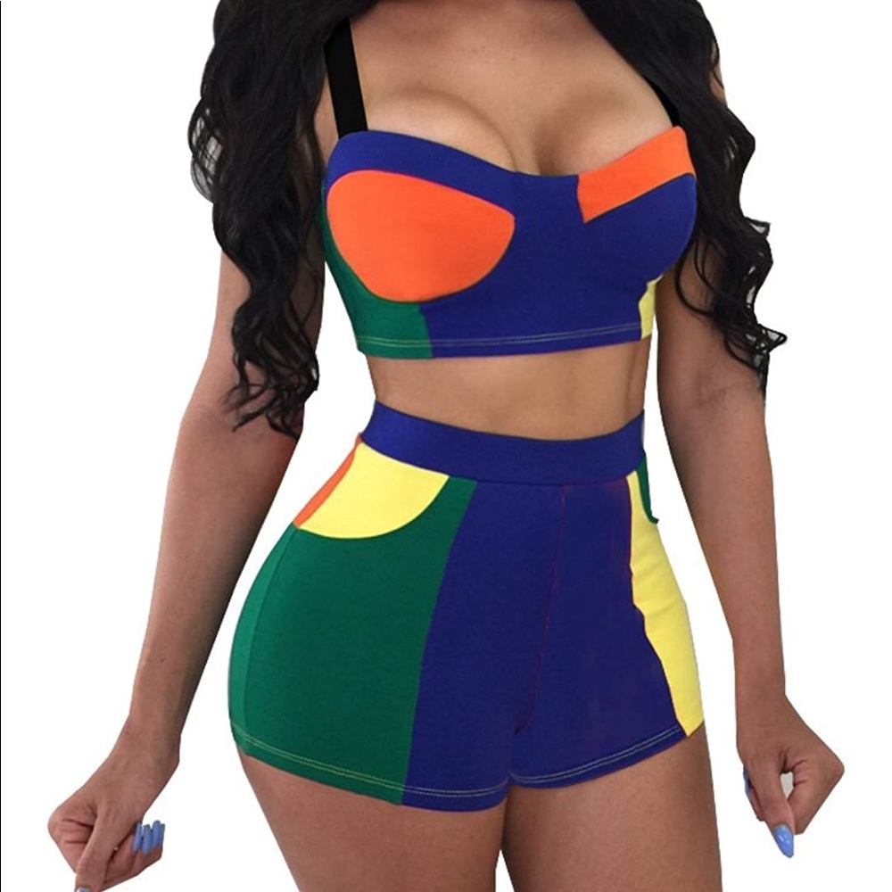 2 peice short set